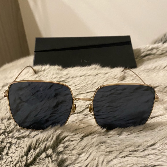 Authentic Dior Stellaire Sunglasses - Picture 5 of 14